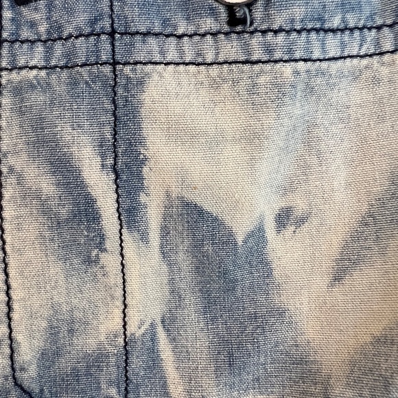 Hudson Jeans - Medium Button Down Shirt - Bleach/Tie Dye Denim - 80% OFF SALE!!! - Picture 6 of 10